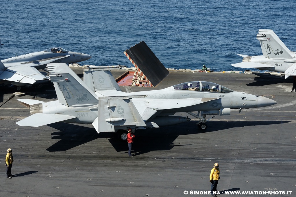 DSC00002_CVN-77_USS George H.W. BUSH__23.10.2011