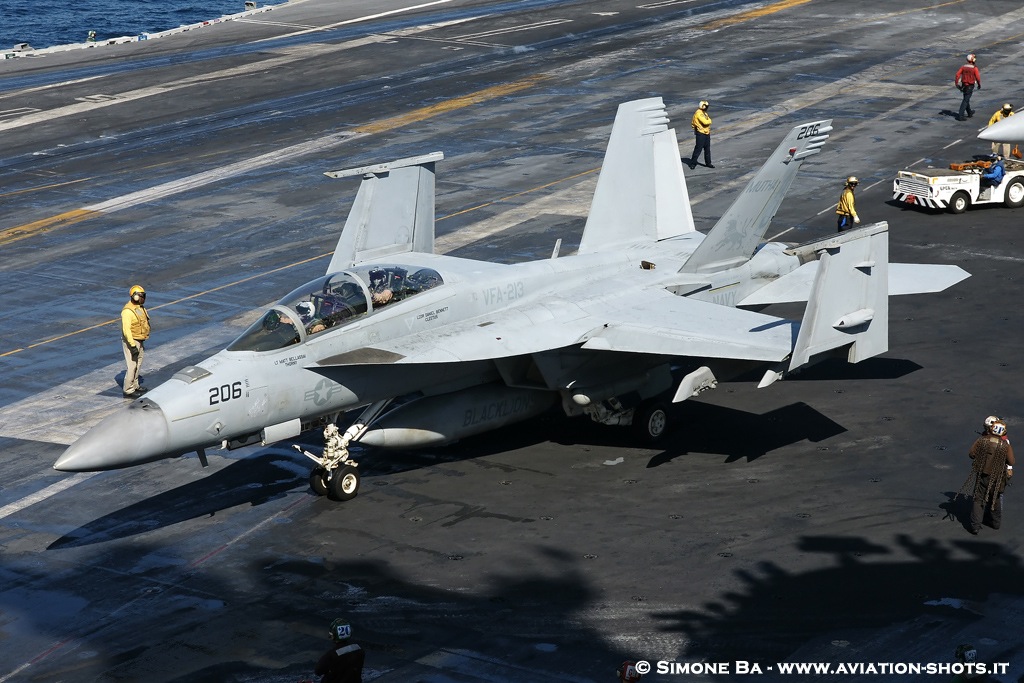 DSC00039crop_CVN-77_USS George H.W. BUSH__23.10.2011