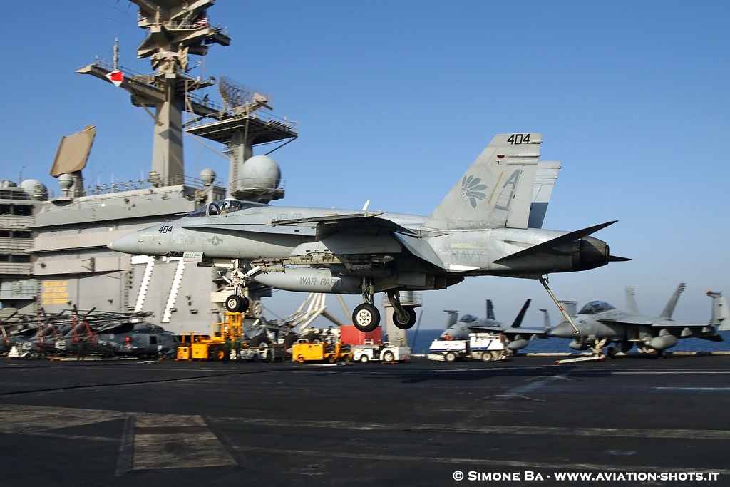 DSC00552crop_CVN-77_USS George H.W. BUSH__23.10.2011