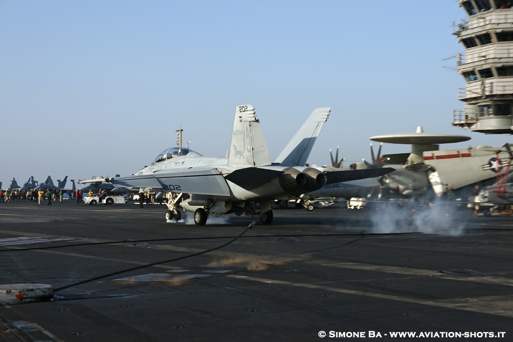 DSC00578_CVN-77_USS George H.W. BUSH__23.10.2011