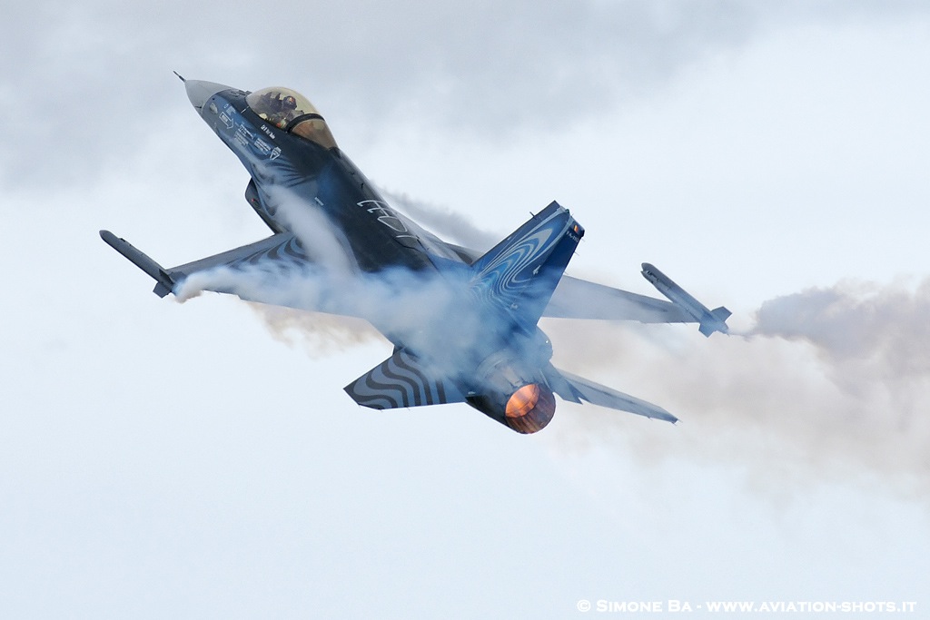 DSC02742crop_RIAT_2010_RAF_Fairford_(UK)_Airshow_17.07.2010