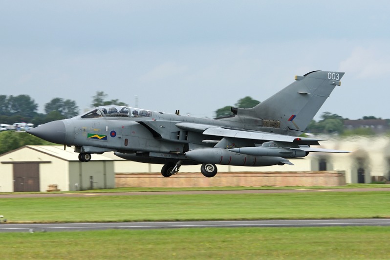 DSC03749_RIAT_2012_RAF_Fairford_(UK)_Airshow_08.07.2012_resize
