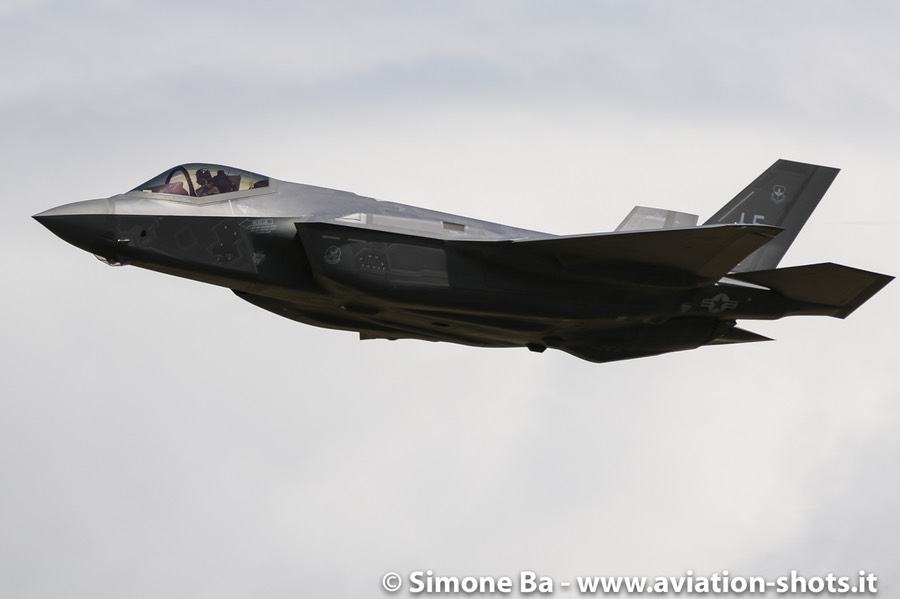 IMG_07915_RIAT 2016_Raf Fairford (UK)_10.07.2016_AIRSHOW-2