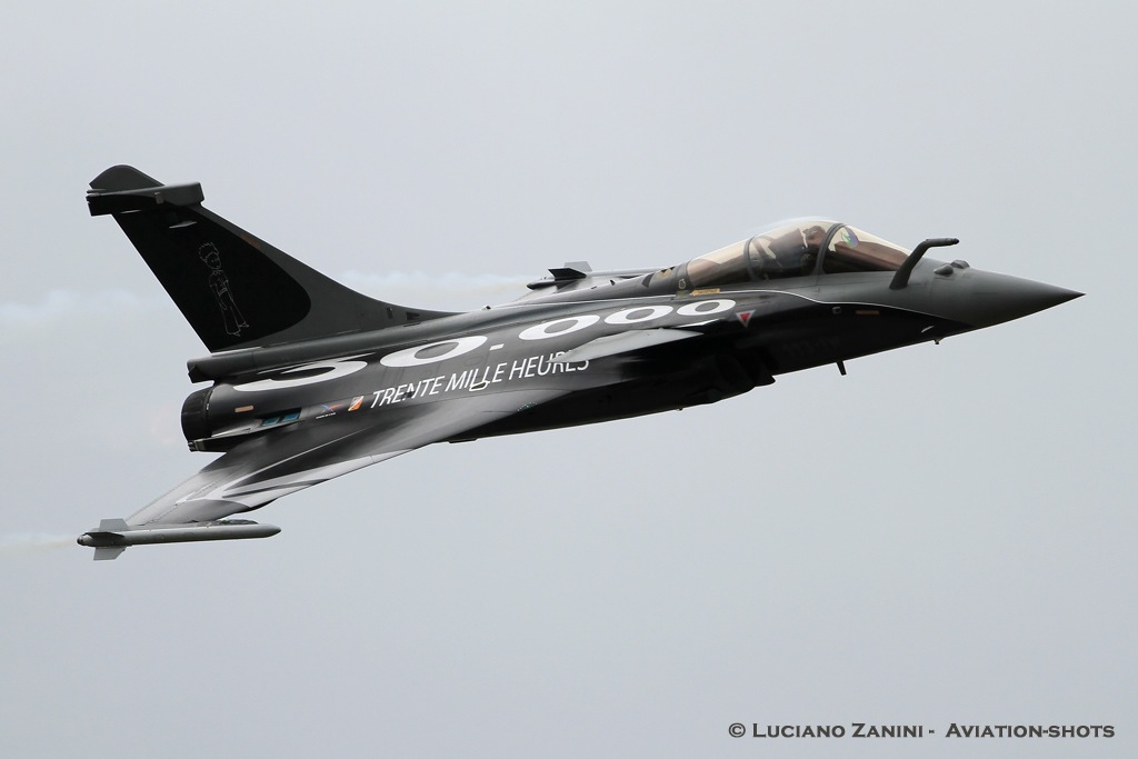 IMG_1431crop_RIAT_2011_Raf Fairford_ (UK)_16.07.2011 copia