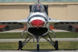 PICT0434_USAF_Thunderbirds_AVIANO_AFB_(Italy)_04.07.2007