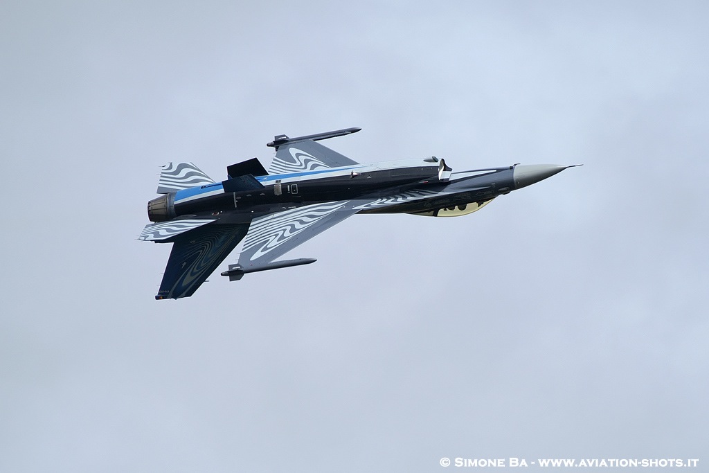 PICT4953_RIAT_2010_RAF_Fairford_(UK)_Airshow_17.07.2010