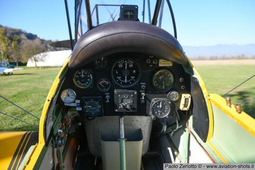 0870 Cockpit posteriore