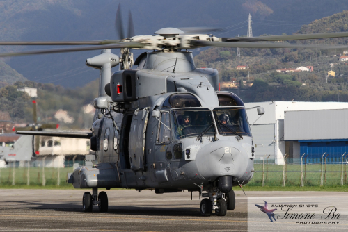 IMG_0198_MARISTAELI LUNI (LIQW) - SARZANA (SP) - 1 GRUPELICOT EH-101 - 27.11.2024.wmk