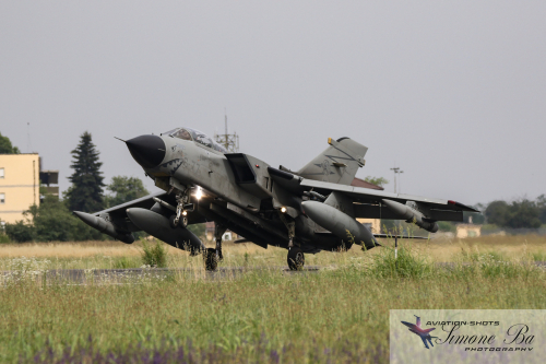 img_01166_spotter-day-6_med_hr